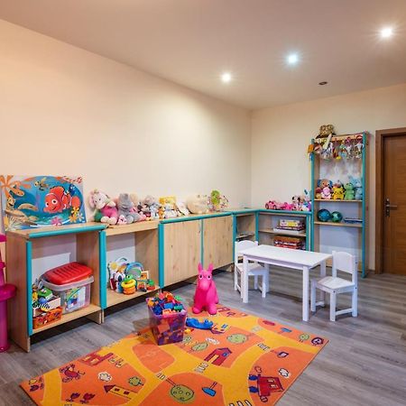 Hotel Poludnica Liptovský Mikuláš Eksteriør billede