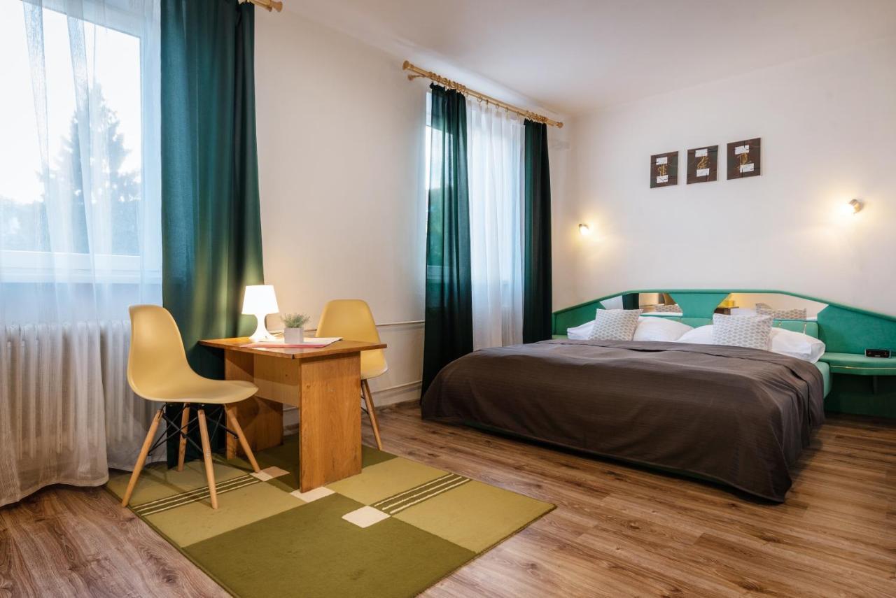 Hotel Poludnica Liptovský Mikuláš Eksteriør billede